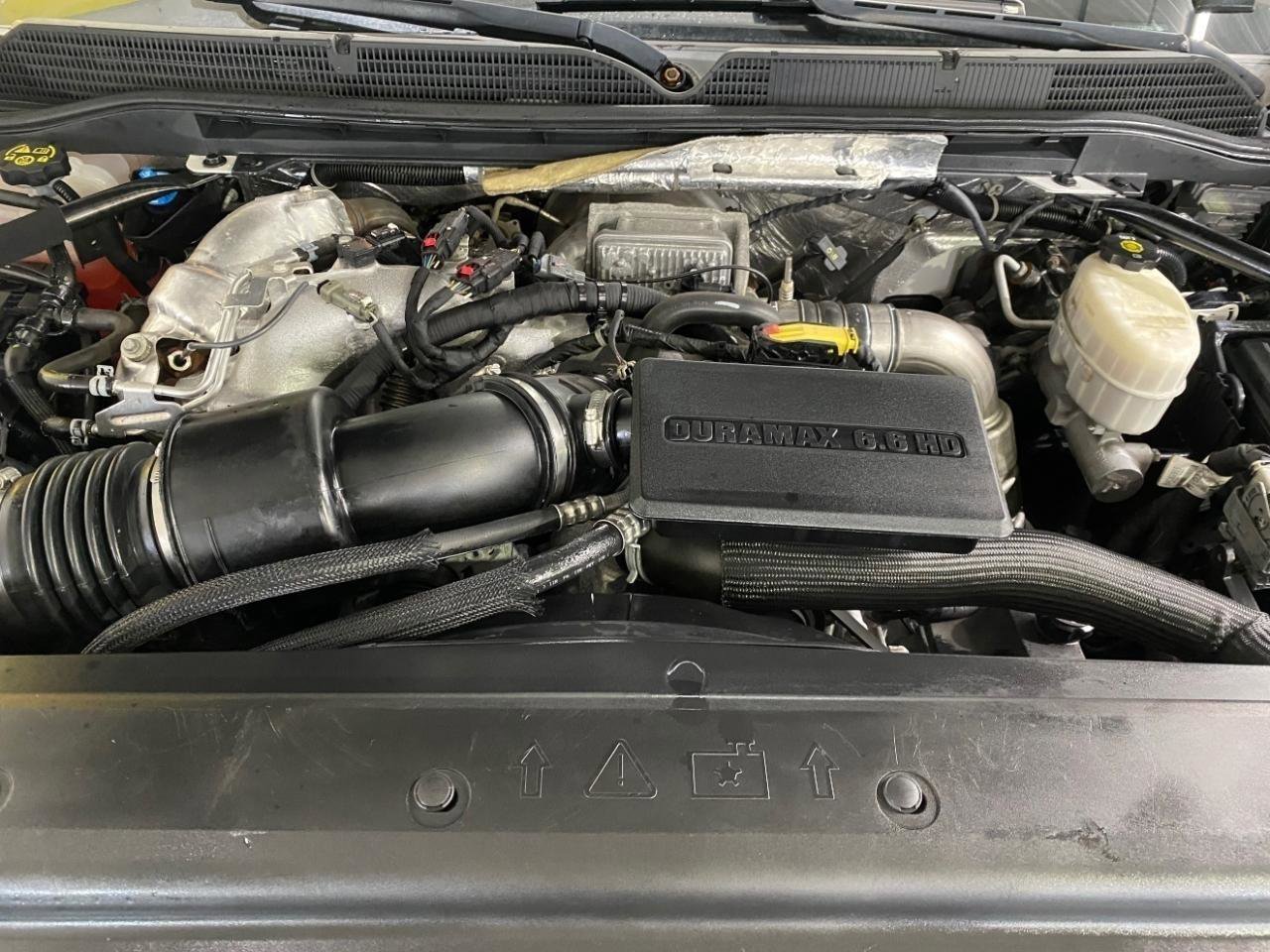 Used 2018 GMC Sierra 2500 Denali w/ Duramax Plus Package image 28