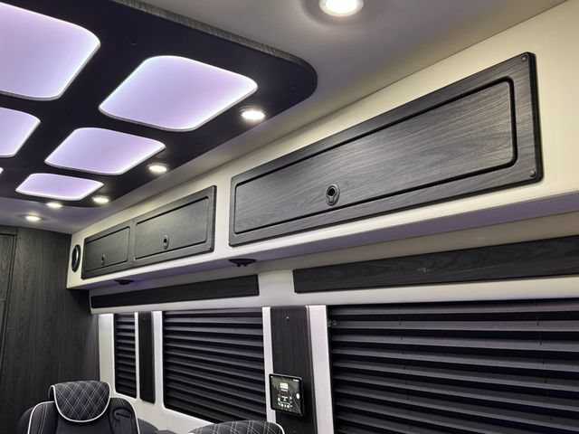 New 2025 Mercedes-Benz Sprinter 3500 image 31