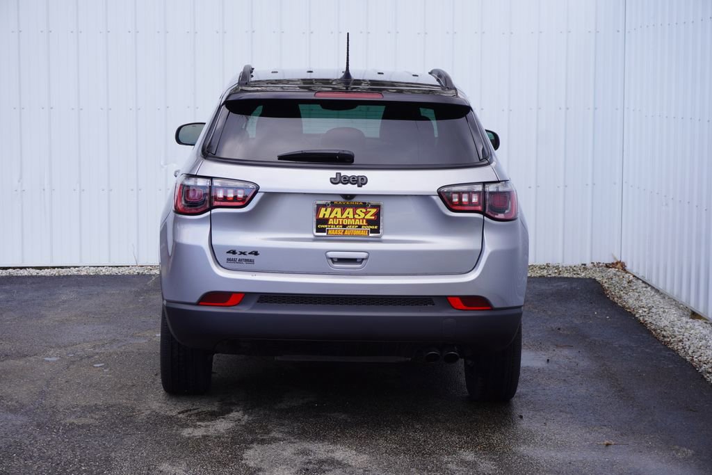 Used 2022 Jeep Compass Altitude w/ Convenience Group AWD/4WD image 5