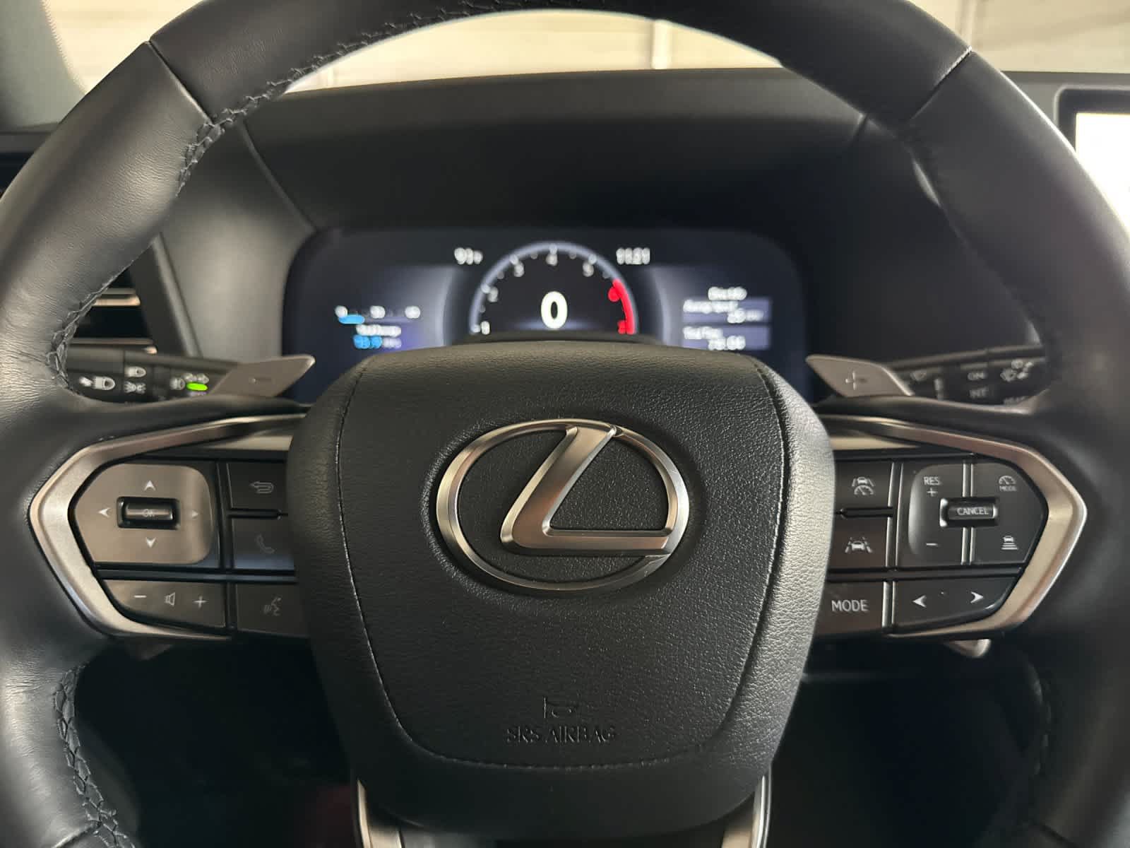 Certified 2024 Lexus GX 550 w/ Accessory Package (Z1) AWD/4WD image 27