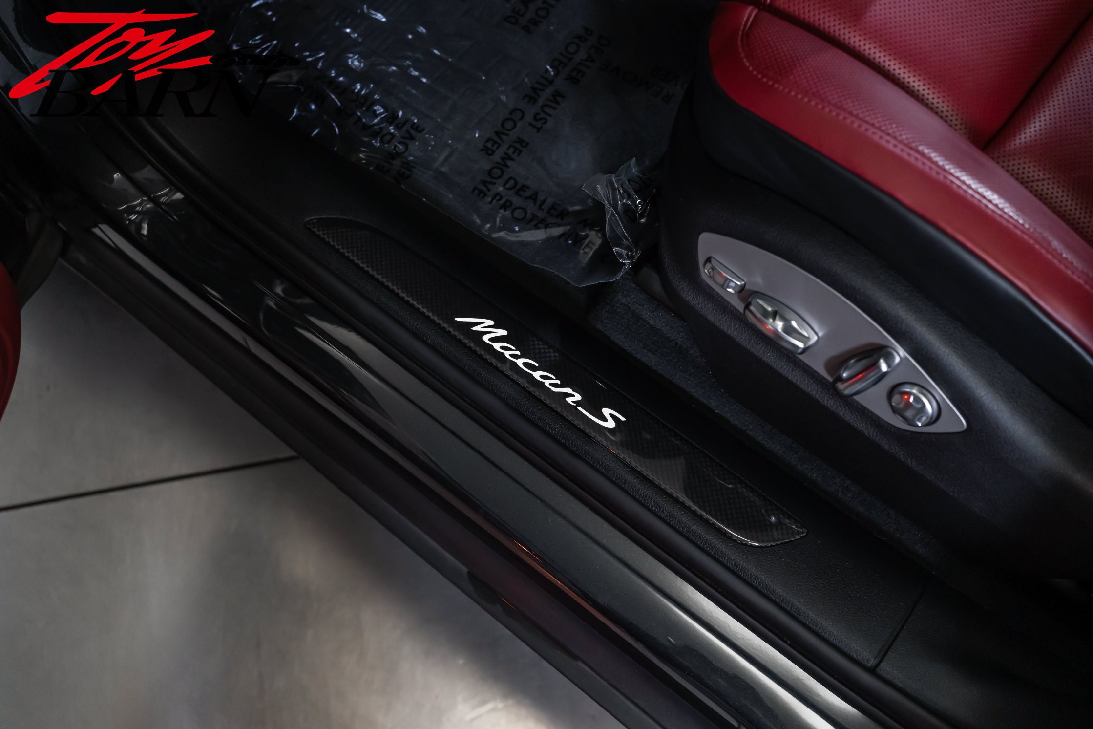 Used 2024 Porsche Macan S AWD/4WD image 20
