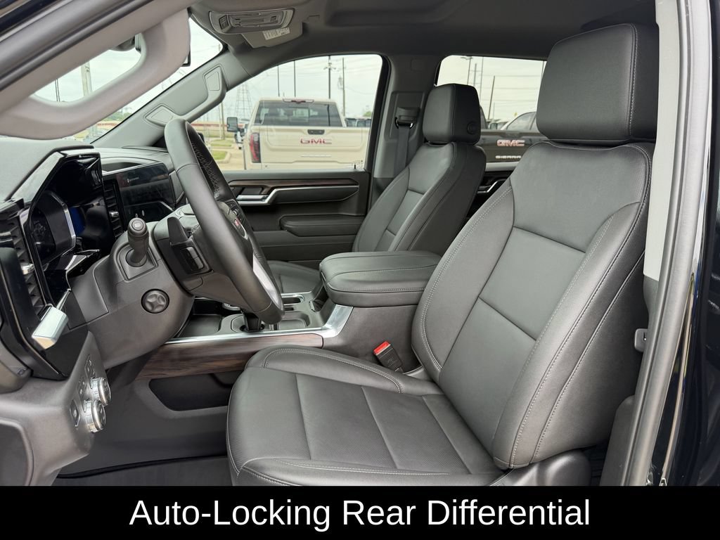 Used 2026 GMC Sierra 1500 SLT AWD/4WD image 32