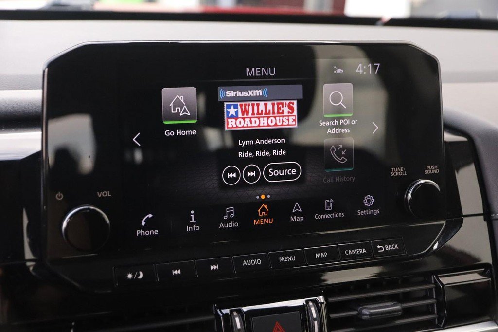 Used 2023 Nissan Pathfinder SL AWD/4WD image 18