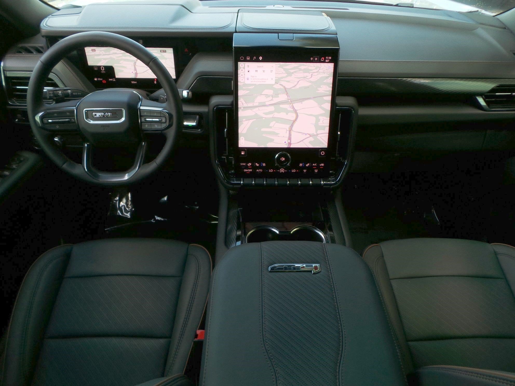 Used 2026 GMC Yukon AT4 AWD/4WD image 8