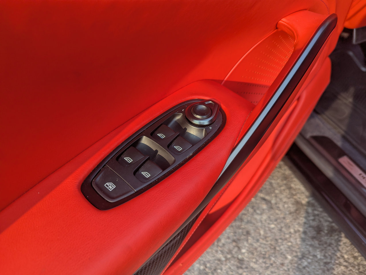 Used 2023 Aston Martin DBX 707 image 12