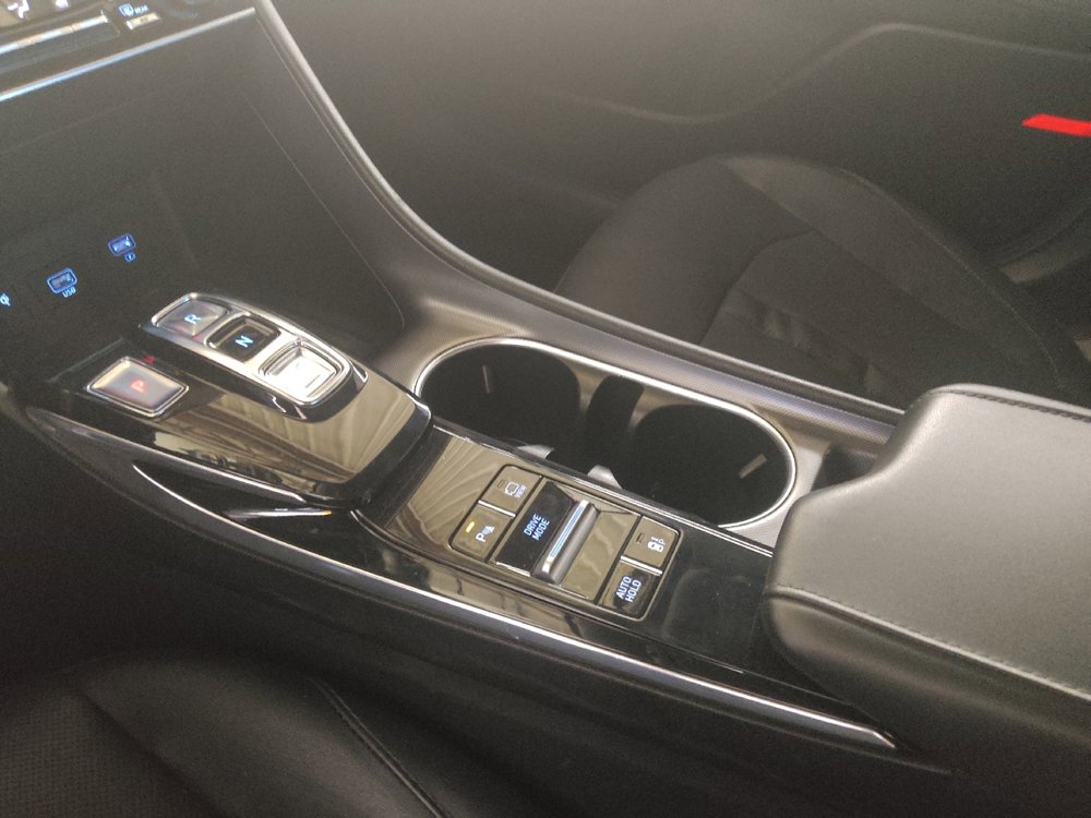 Used 2020 Hyundai Sonata Limited FWD image 26