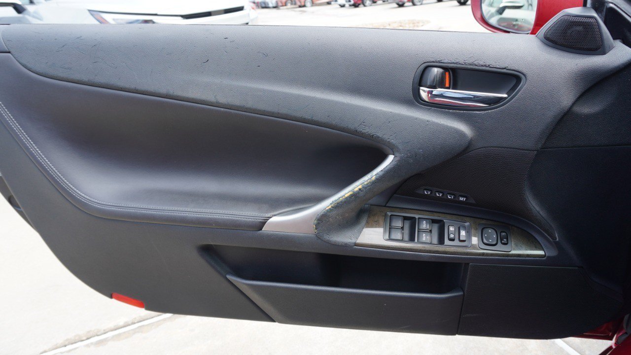 Used 2010 Lexus IS 350C RWD image 22