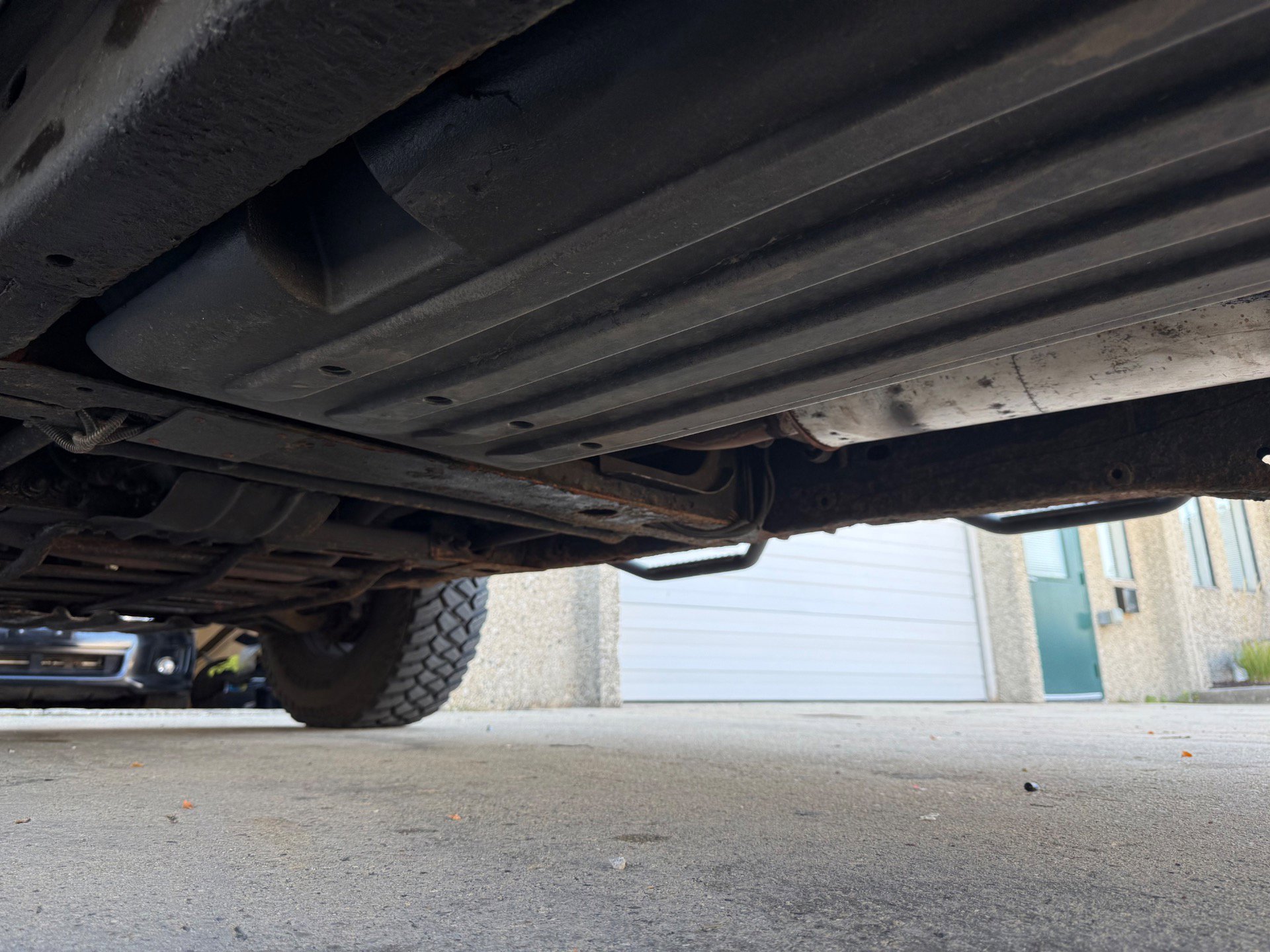 Used 2003 HUMMER H2 Luxury w/ Preferred Equipment Group image 20