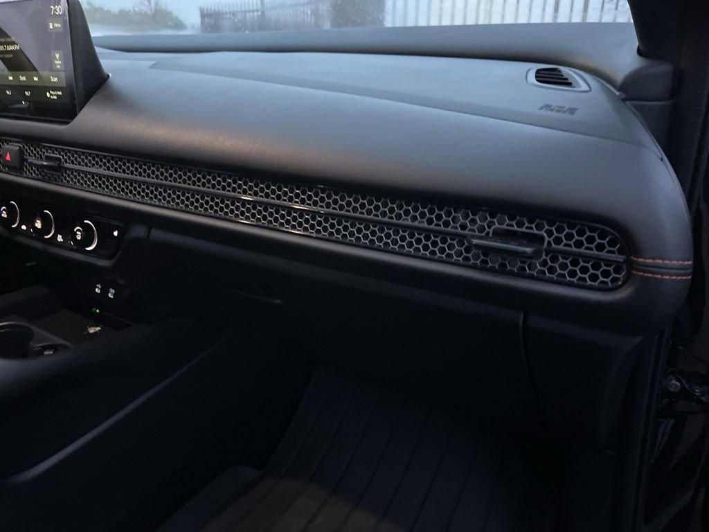 Certified 2026 Honda HR-V Sport image 30