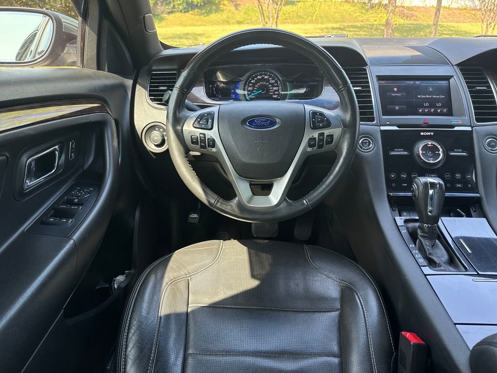 Used 2013 Ford Taurus Limited image 14
