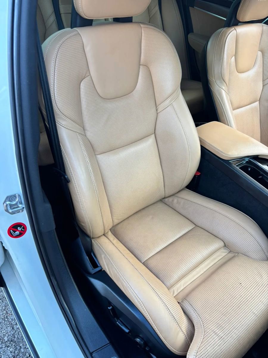 Used 2017 Volvo S90 T6 Inscription w/ Vision Package AWD/4WD image 17
