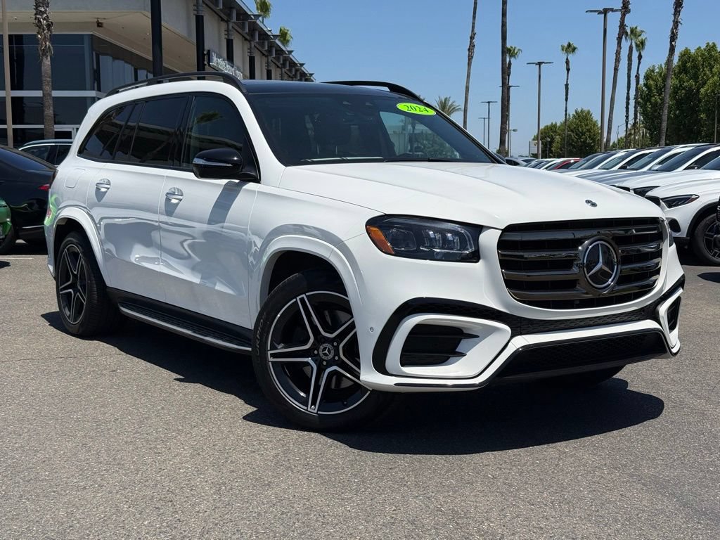Used 2024 Mercedes-Benz GLS 450 4MATIC image 1