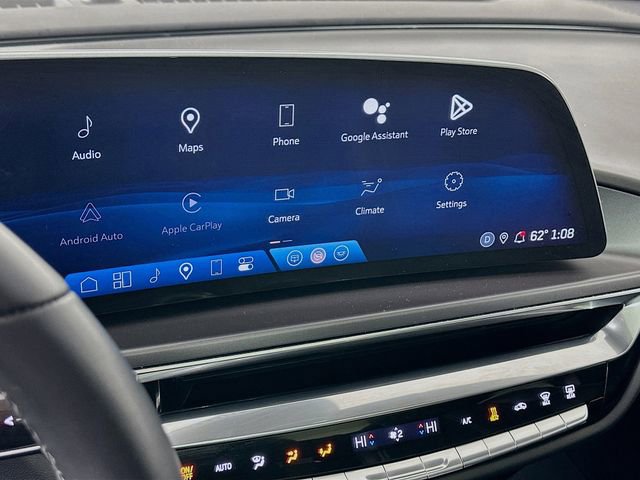 Used 2024 Cadillac Lyriq Tech image 16