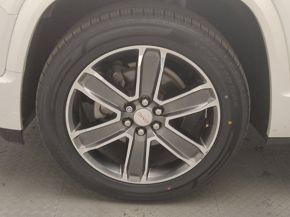 Used 2019 GMC Acadia Denali w/ Technology Package image 31