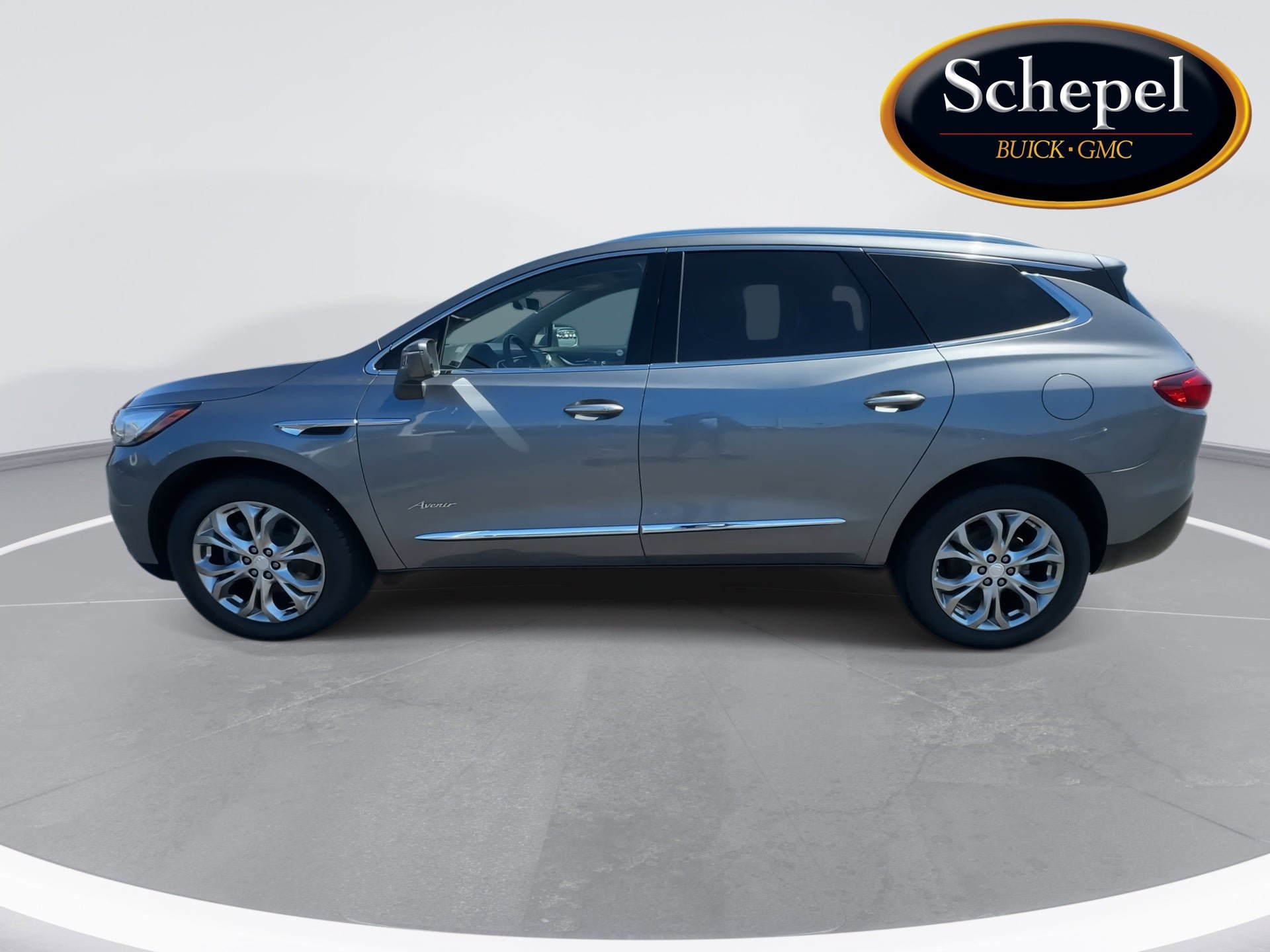 Used 2019 Buick Enclave Avenir w/ Avenir Technology Package AWD/4WD image 5