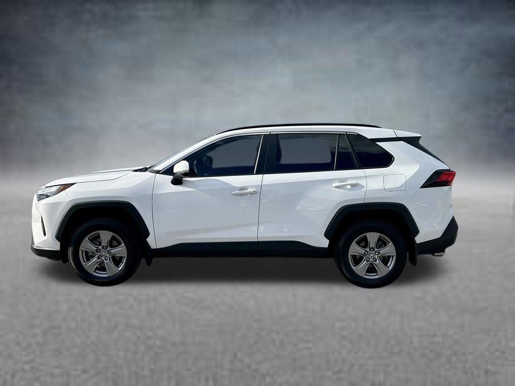 Used 2024 Toyota RAV4 XLE w/ Convenience Package FWD image 9