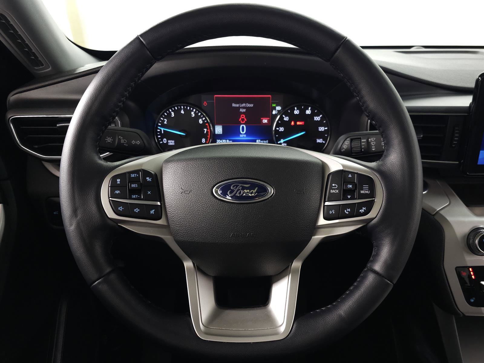 Used 2023 Ford Explorer XLT w/ Equipment Group 202A AWD/4WD image 20