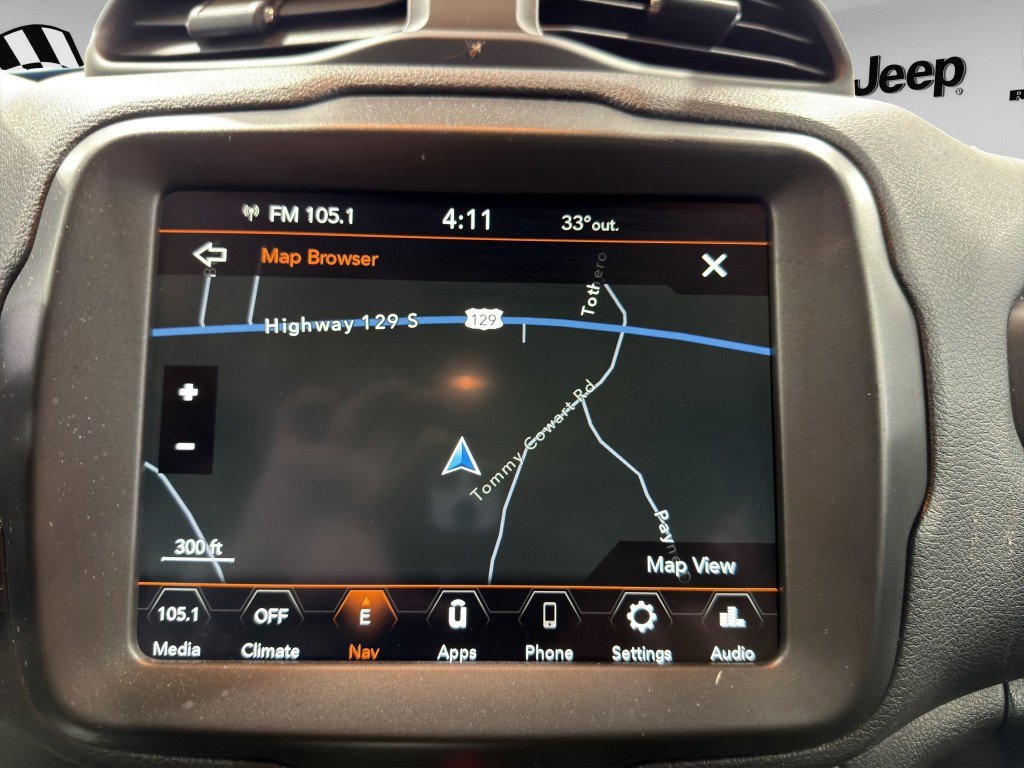 Used 2023 Jeep Renegade Latitude image 29