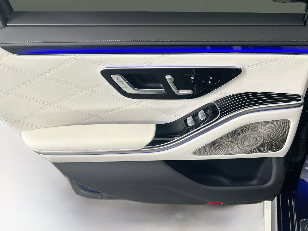 Used 2025 Mercedes-Benz S 63 AMG S image 25