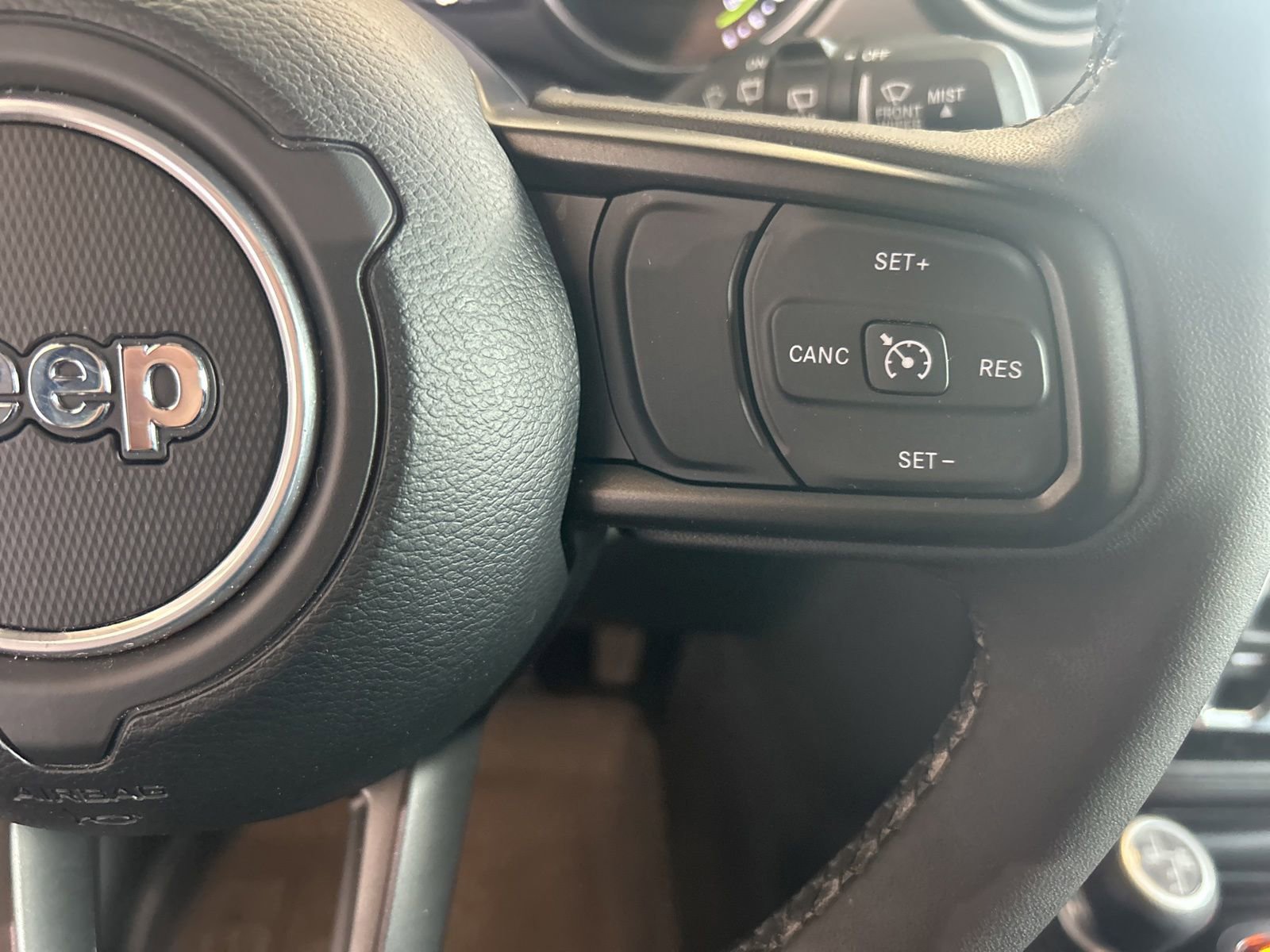 Used 2023 Jeep Wrangler Unlimited w/ Cold Weather Group AWD/4WD image 23