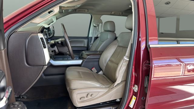 Used 2015 Chevrolet Silverado 2500 LTZ w/ LTZ Plus Package image 14