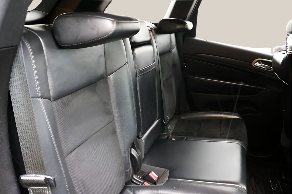 Used 2015 Jeep Grand Cherokee Altitude AWD/4WD image 19