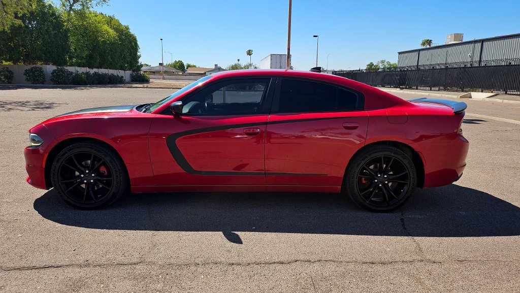 Used 2016 Dodge Charger SXT w/ Rallye Group RWD image 7