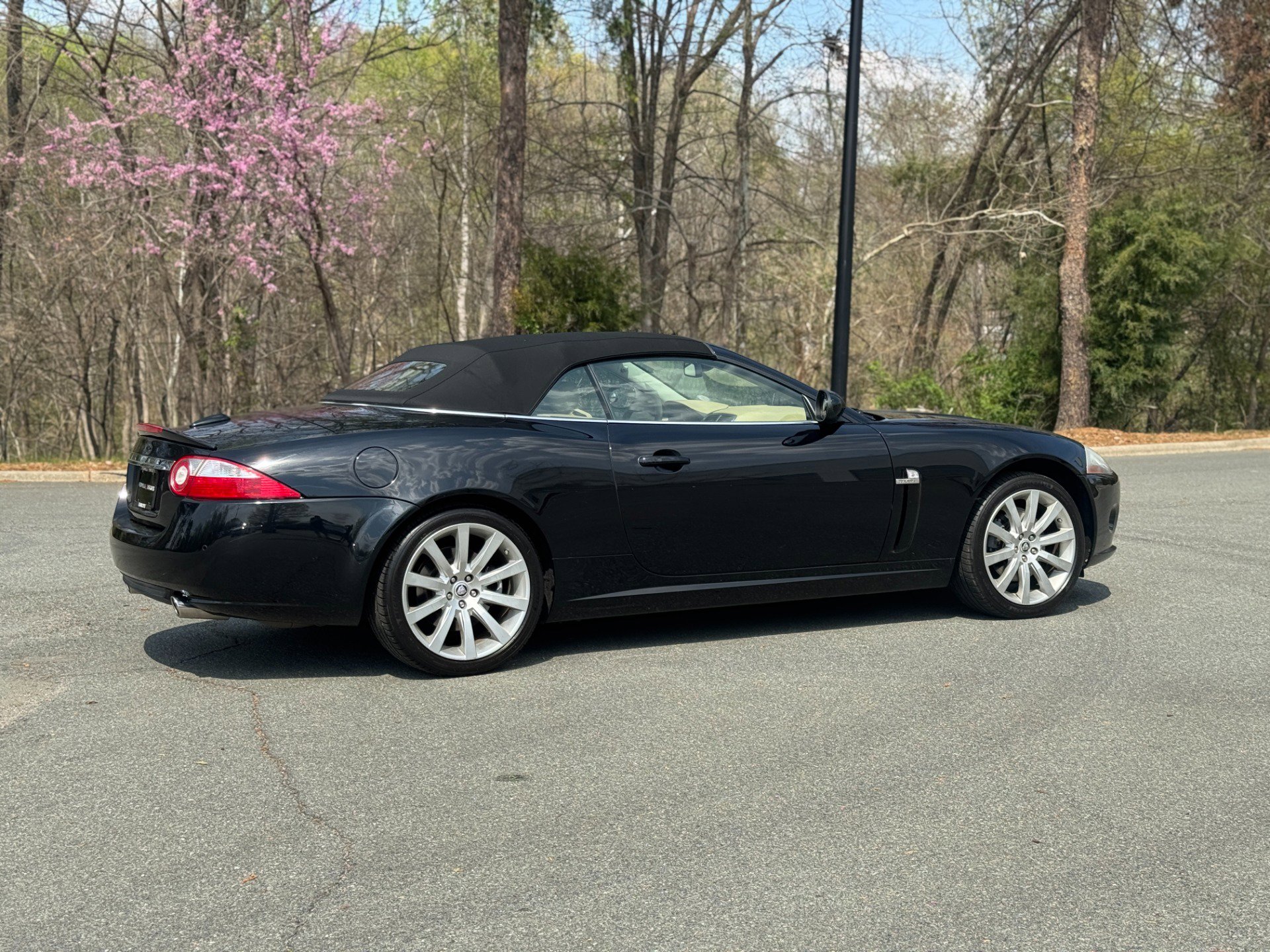 Used 2008 Jaguar XK Convertible image 13