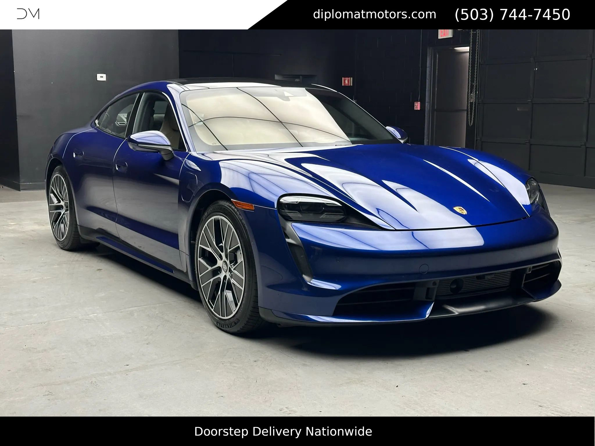 Used 2020 Porsche Taycan image 9