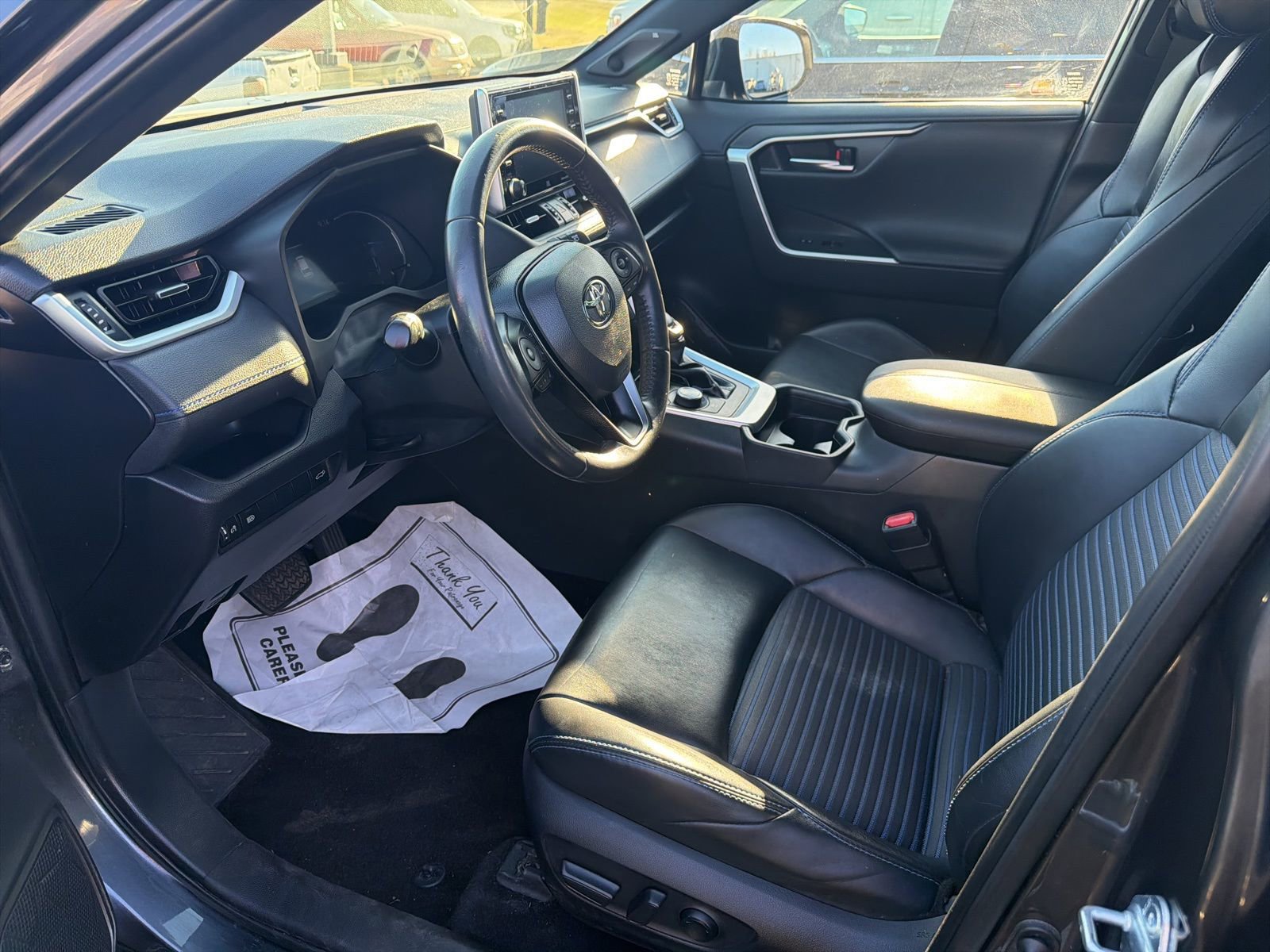 Used 2020 Toyota RAV4 XSE image 5