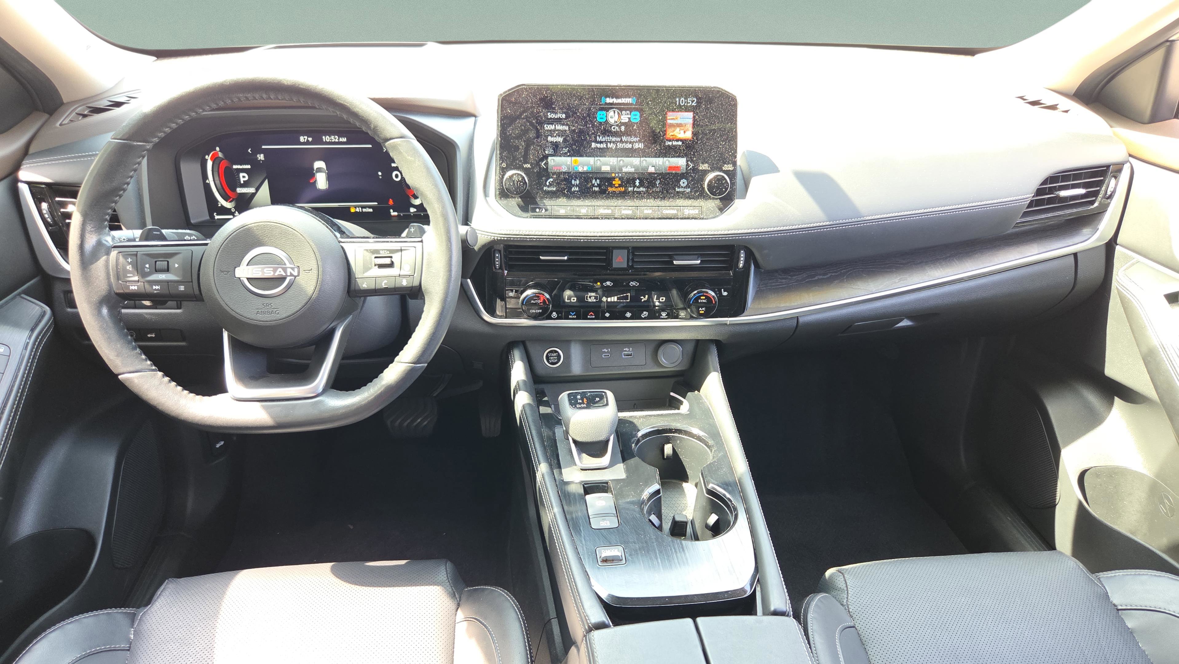 Used 2023 Nissan Rogue Platinum w/ Platinum Premium Package FWD image 12