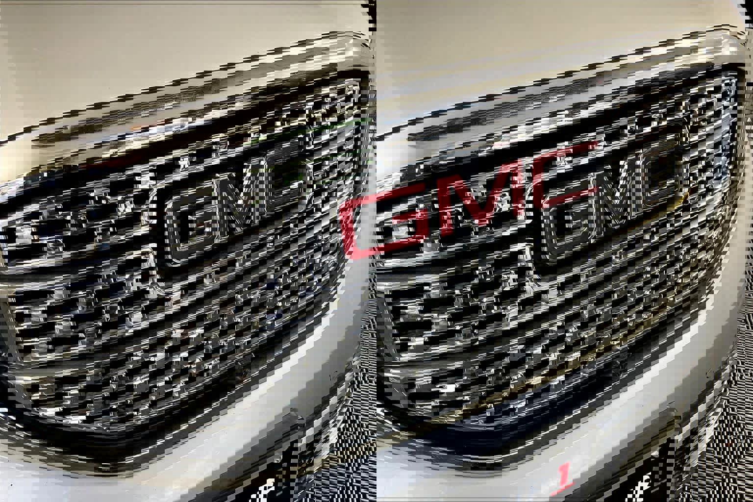 Used 2019 GMC Acadia Denali w/ Technology Package image 28