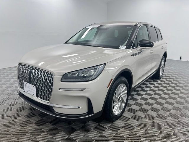 Certified 2024 Lincoln Corsair AWD image 2