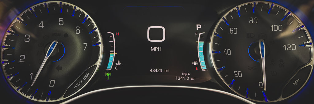 Used 2019 Chrysler Pacifica Limited w/ Tire & Wheel Group FWD image 10