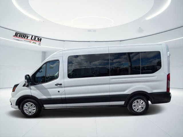 Used 2023 Ford Transit 350 XLT image 5