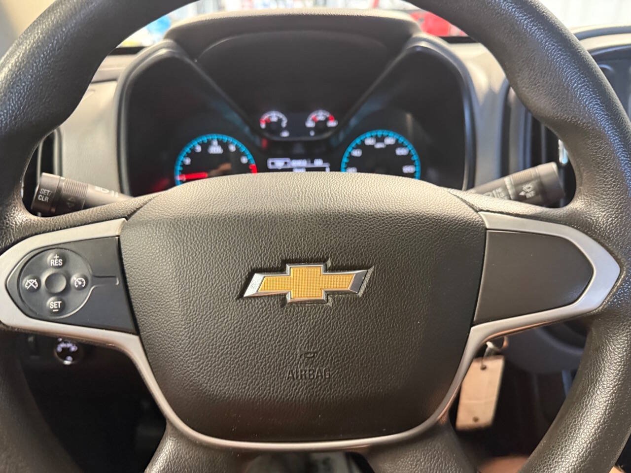 Used 2015 Chevrolet Colorado W/T w/ WT Convenience Package RWD image 16