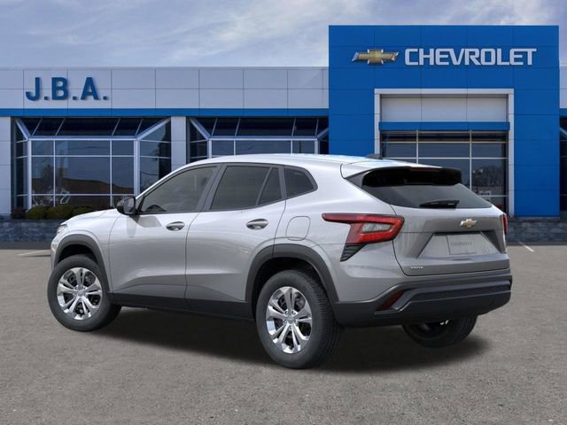 New 2026 Chevrolet Trax LS image 3