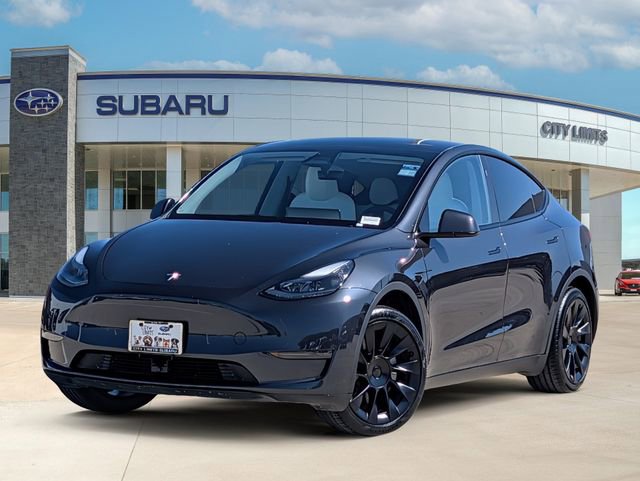 Used 2024 Tesla Model Y Long Range RWD image 1