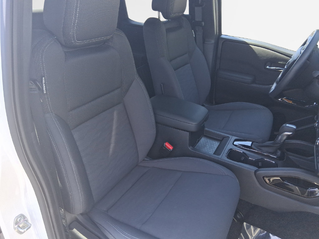 Used 2023 Nissan Frontier SV w/ Midnight Edition Package AWD/4WD image 26