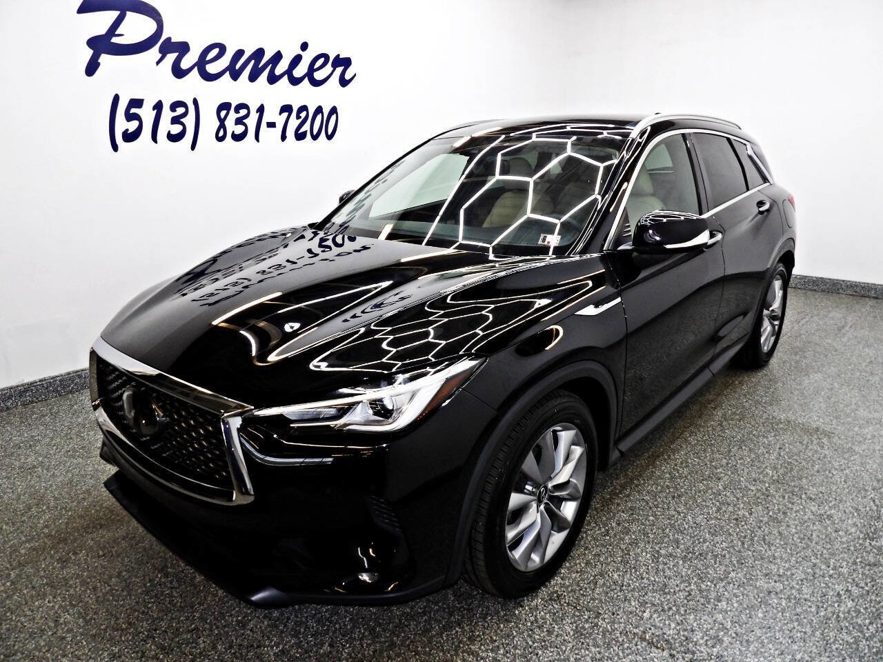 Used 2021 INFINITI QX50 Luxe image 1