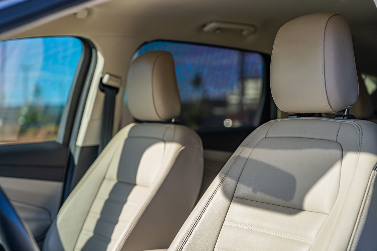 Used 2019 Ford Escape SEL image 19