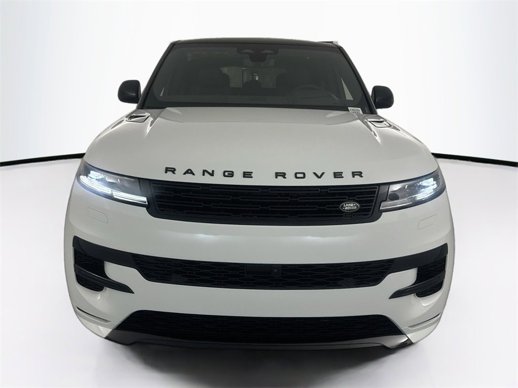 New 2026 Land Rover Range Rover Sport Dynamic SE image 2