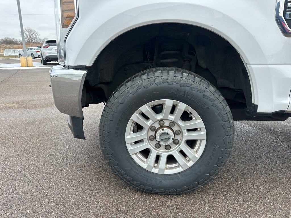 Used 2019 Ford F250 XLT w/ XLT Value Package image 18
