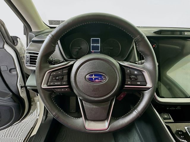 Used 2025 Subaru Outback Limited image 11