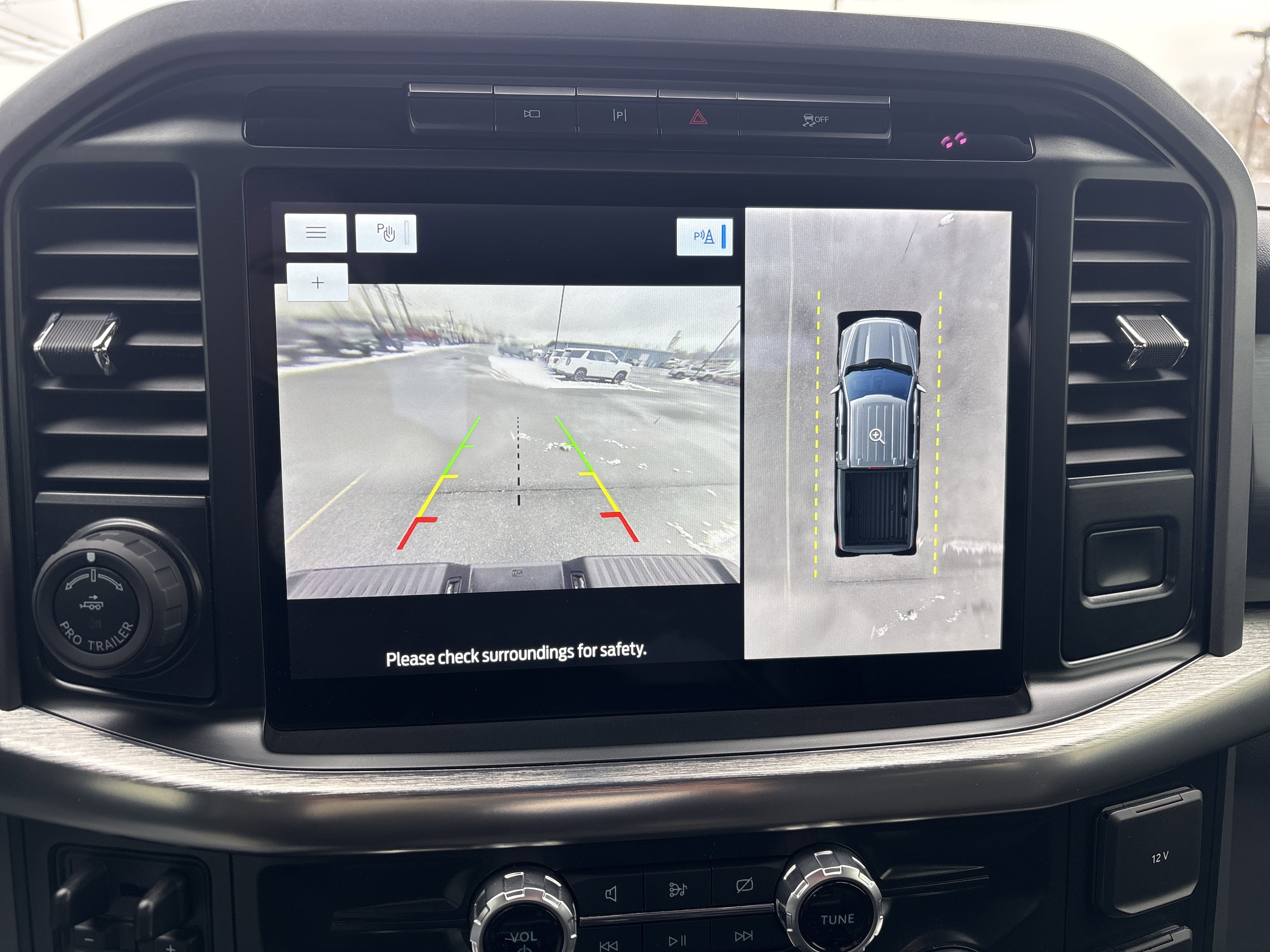 Used 2022 Ford F150 Lariat w/ Equipment Group 502A High image 26