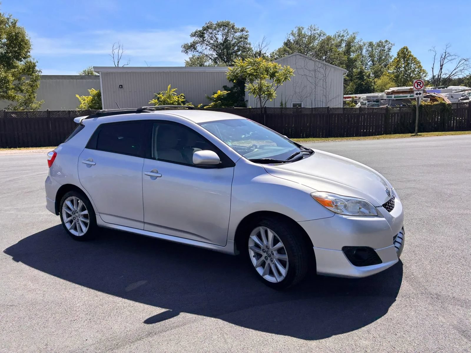 Used 2009 Toyota Matrix XRS w/ All Weather Guard Pkg FWD image 21