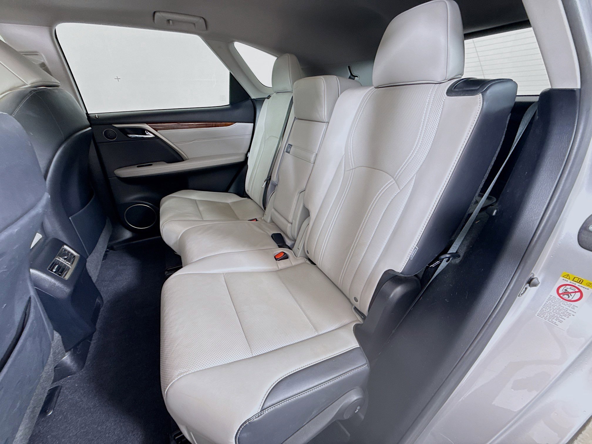 Used 2019 Lexus RX 350L AWD image 23