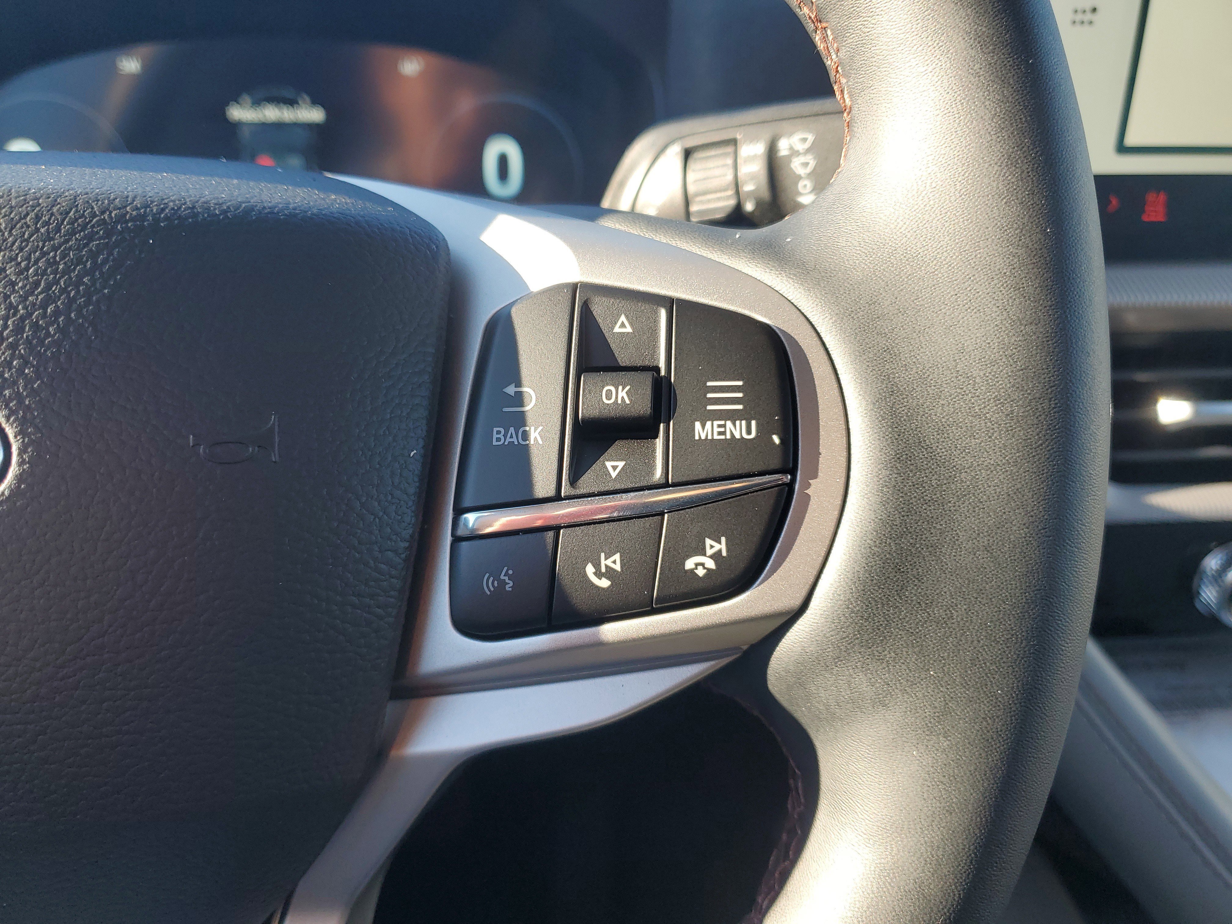 New 2026 Ford Explorer Active image 22