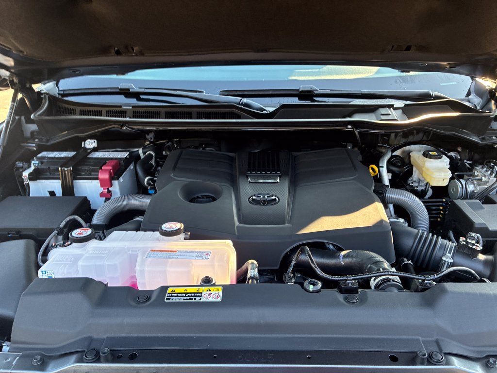 New 2026 Toyota Tundra Limited RWD image 31