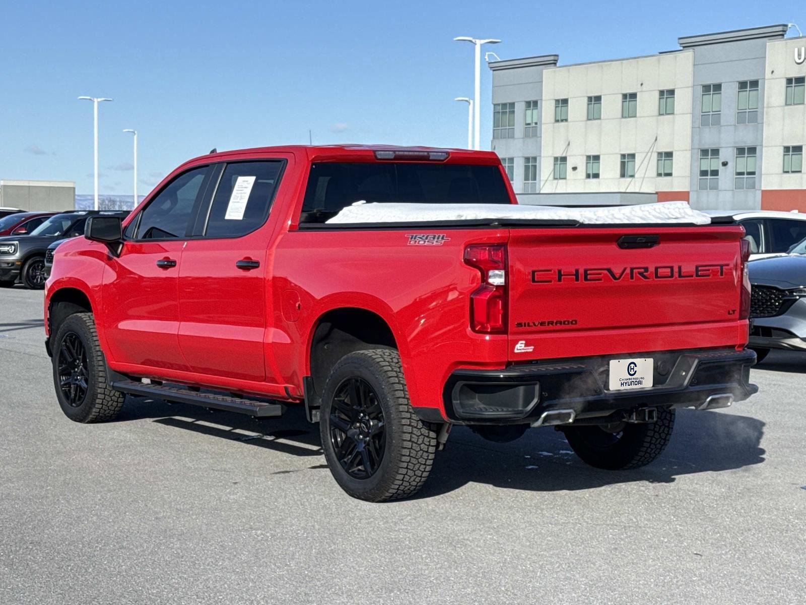 Used 2022 Chevrolet Silverado 1500 LT Trail Boss w/ Safety Package AWD/4WD image 30